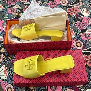 Tory Burch Eleanor Sandals